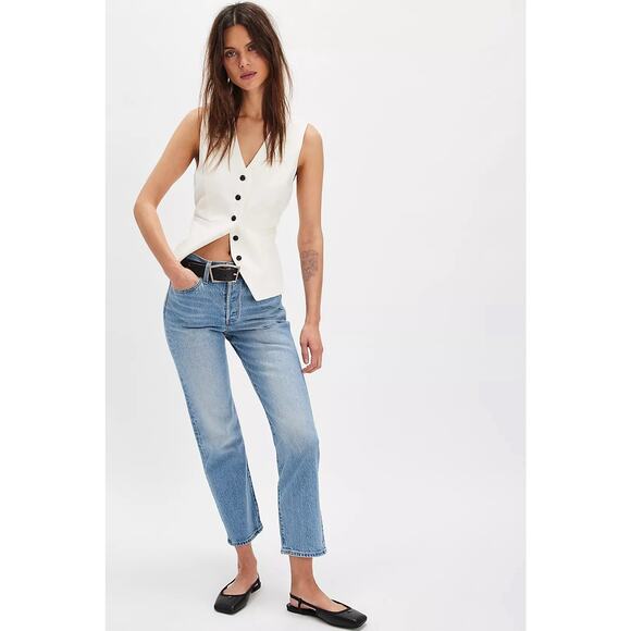 Levi’s Wedgie Fit Jeans Size 27 High Rise Straight Leg Button Fly Light Wash - Picture 1 of 12